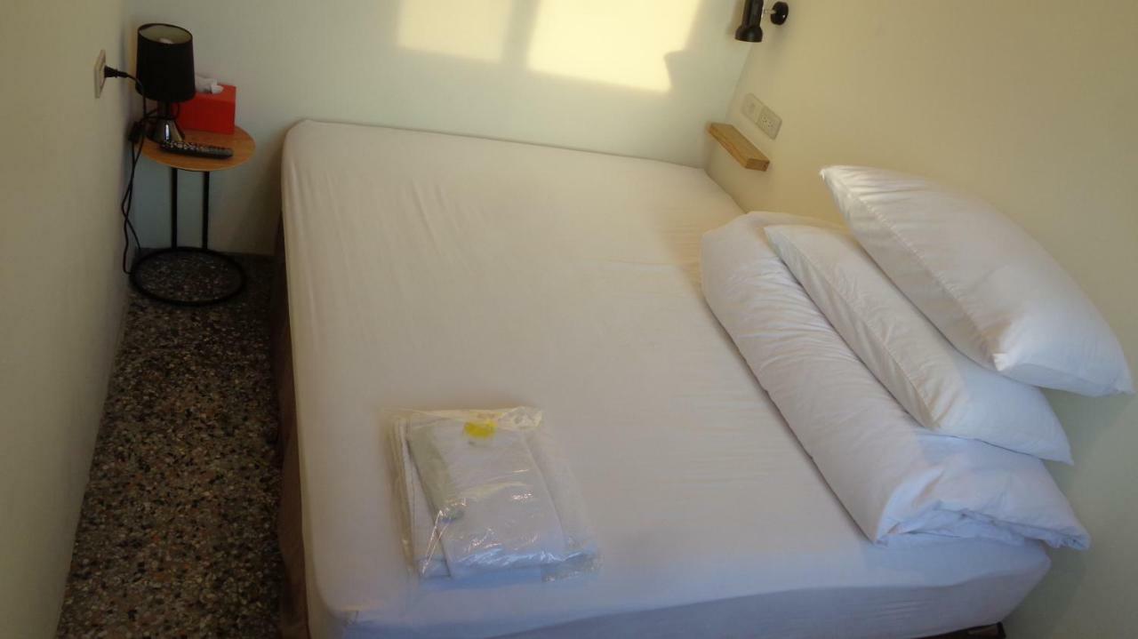 Temple Side Hostel Ταϊνάν Εξωτερικό φωτογραφία
