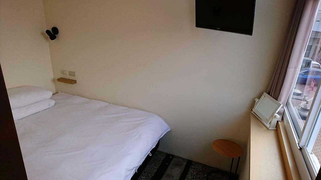 Temple Side Hostel Ταϊνάν Εξωτερικό φωτογραφία